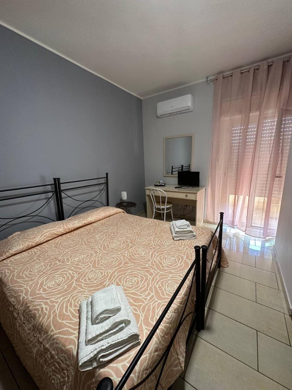 B&B Emmanuel Reggio di Calabria Eksteriør bilde