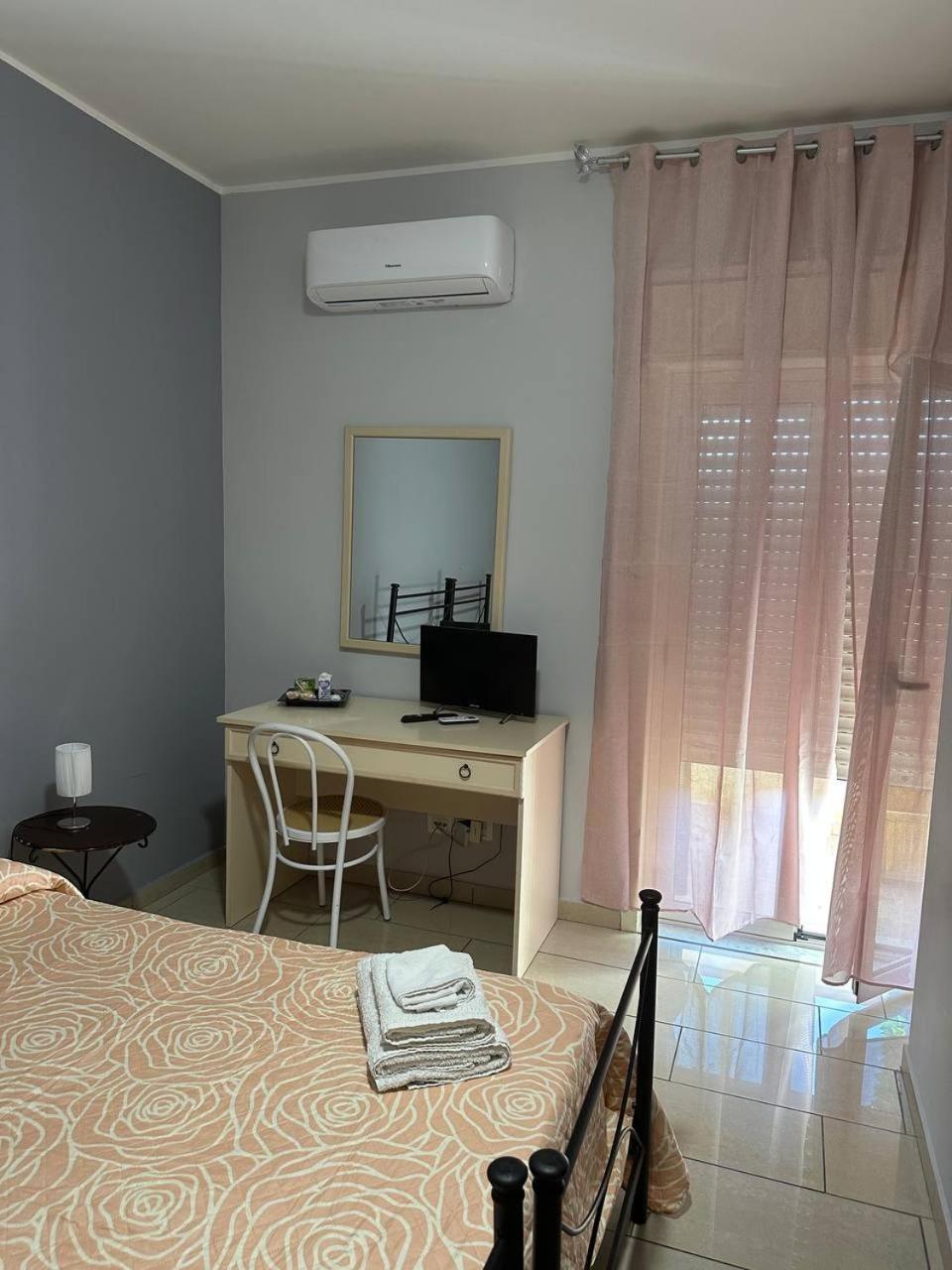 B&B Emmanuel Reggio di Calabria Eksteriør bilde