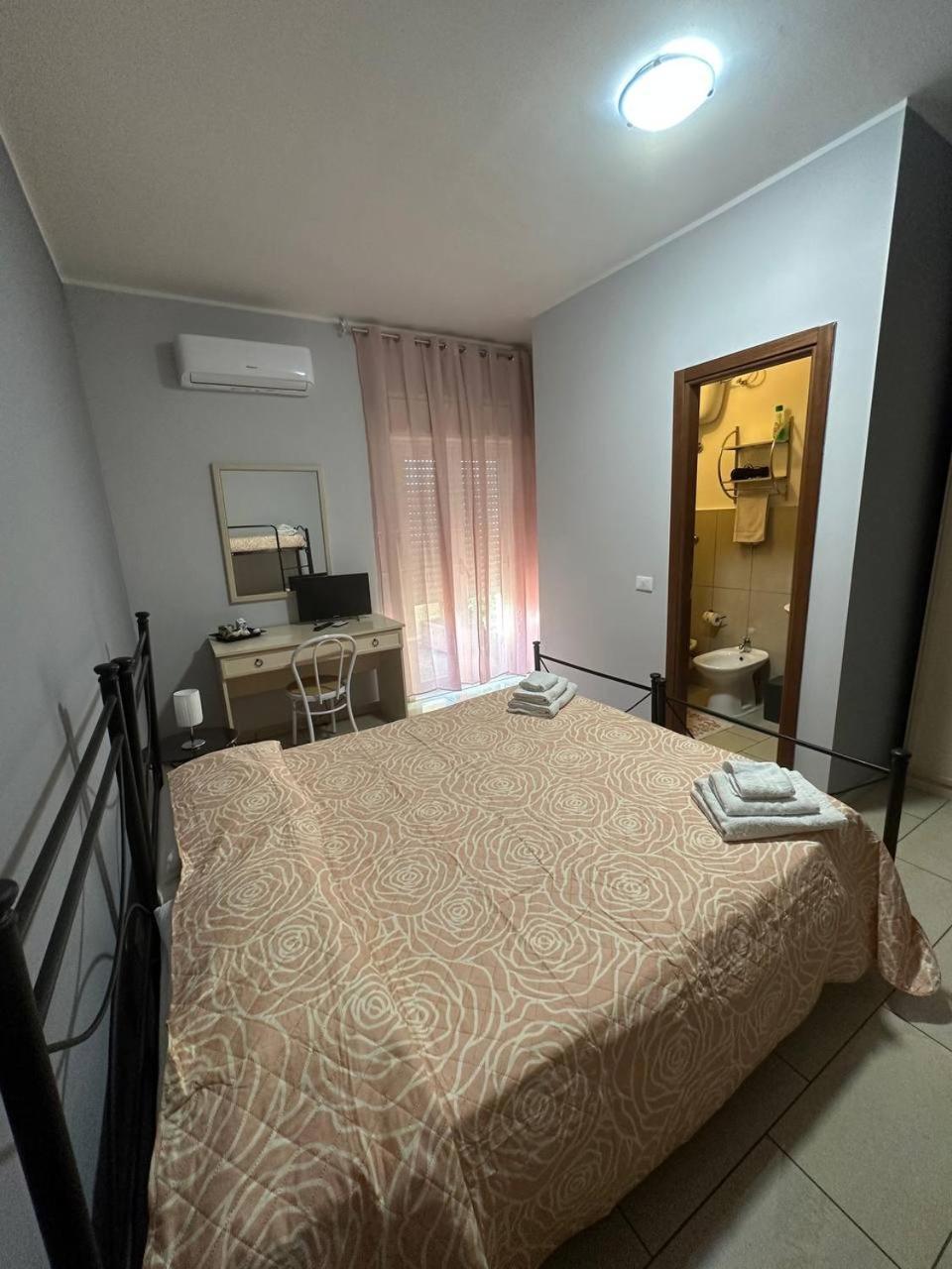B&B Emmanuel Reggio di Calabria Eksteriør bilde